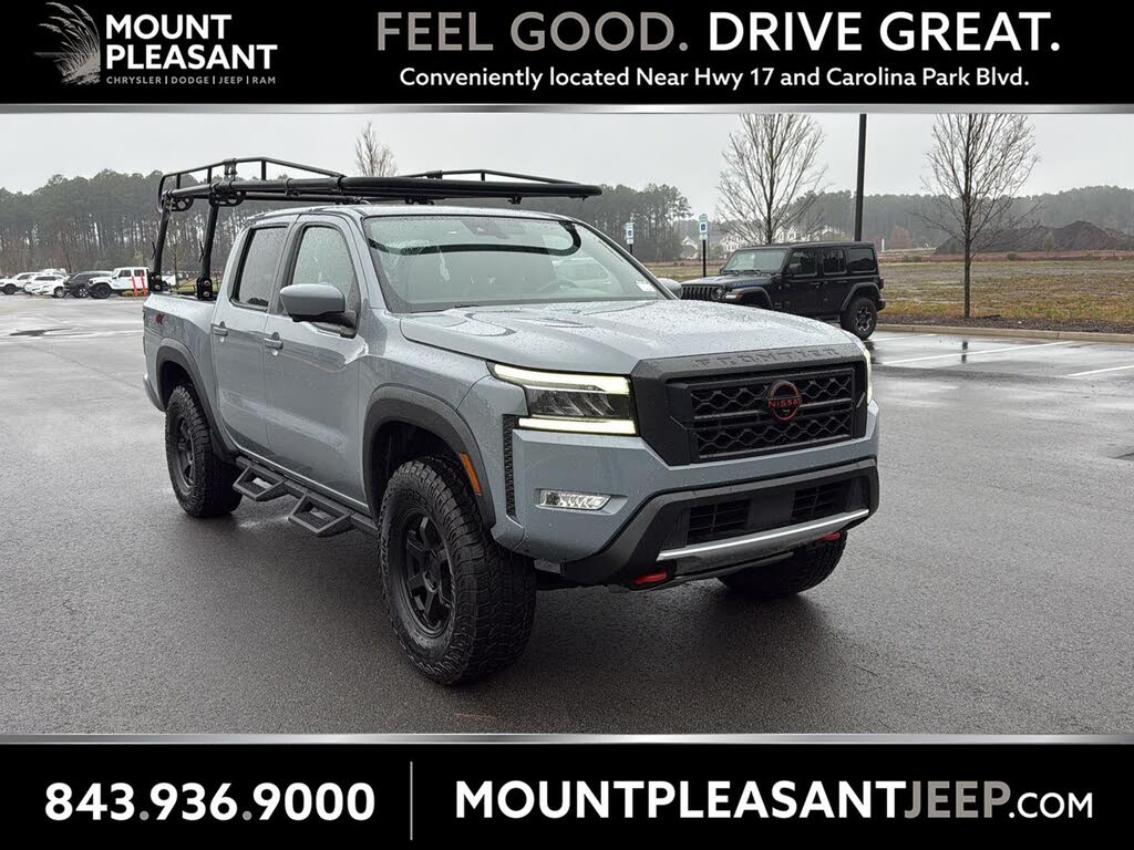 2023 Nissan Frontier PRO-4X Crew Cab 4WD