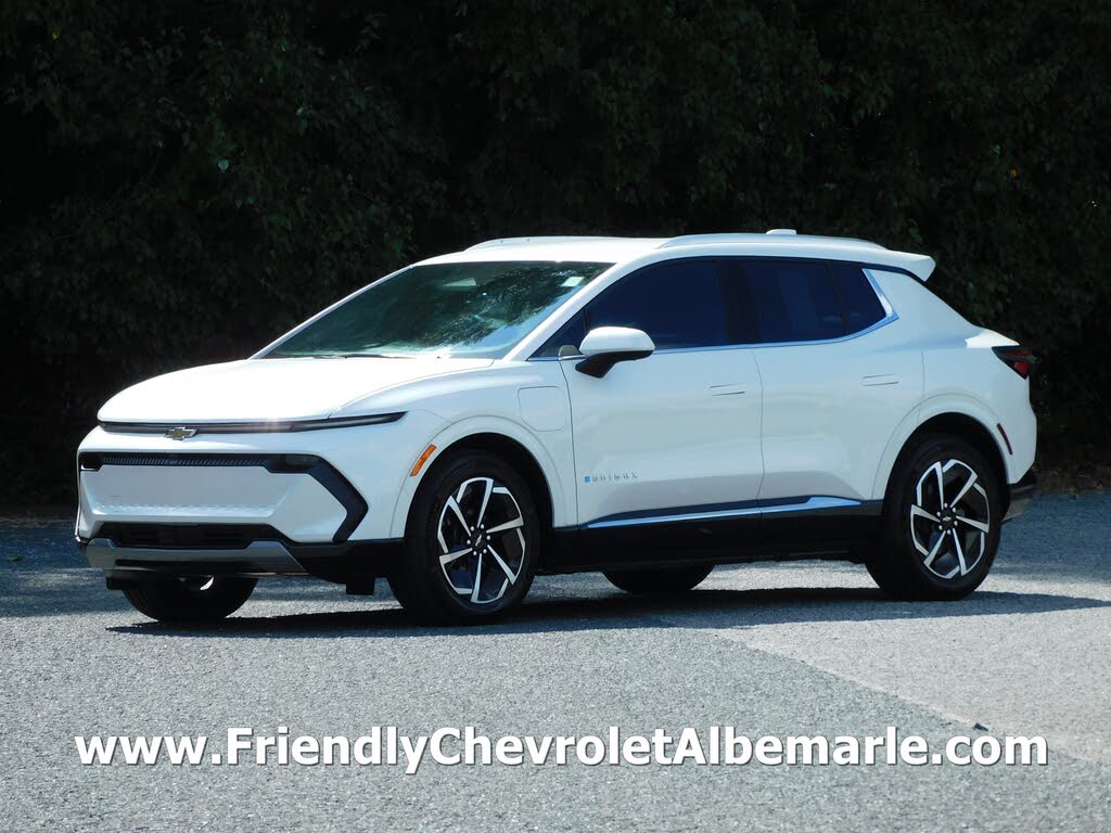 2024 Chevrolet Equinox EV LT with 2LT FWD