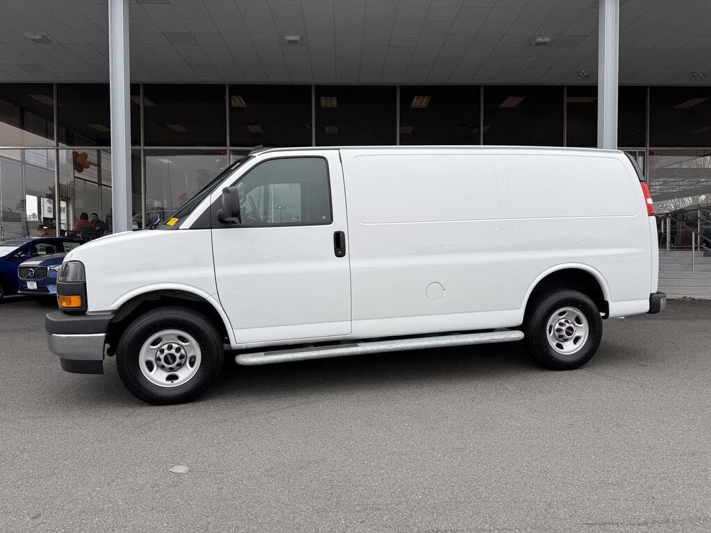 2024 GMC Savana Cargo 2500 RWD