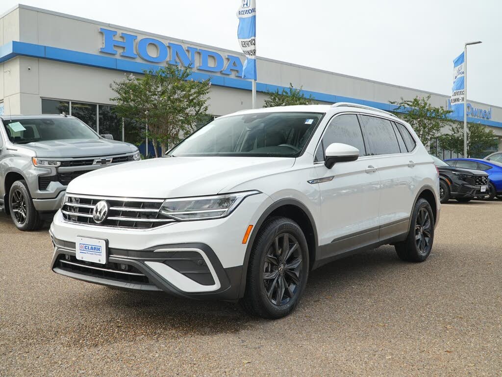 2024 Volkswagen Tiguan SE FWD