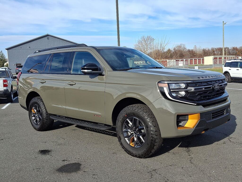 2025 Ford Expedition Tremor 4WD