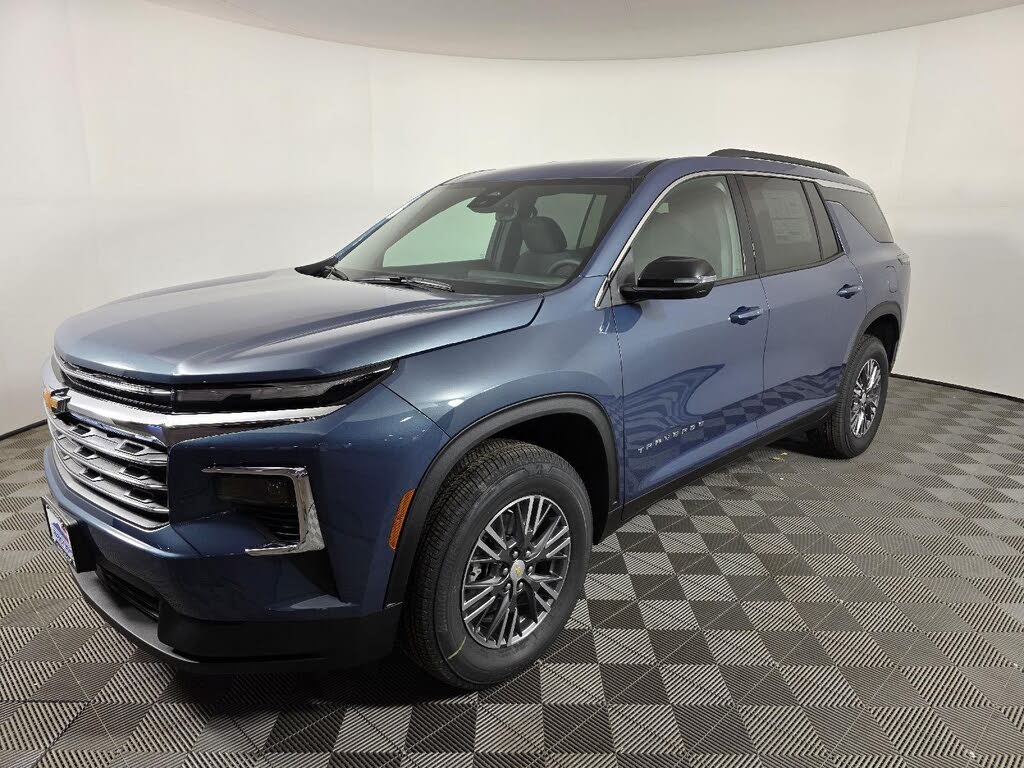 2026 Chevrolet Traverse LT FWD