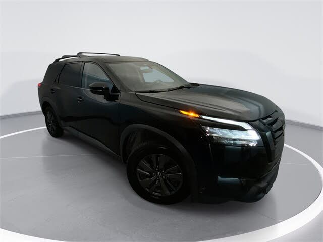 2022 Nissan Pathfinder SV FWD