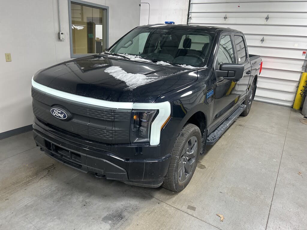 2024 Ford F-150 Lightning XLT SuperCrew AWD