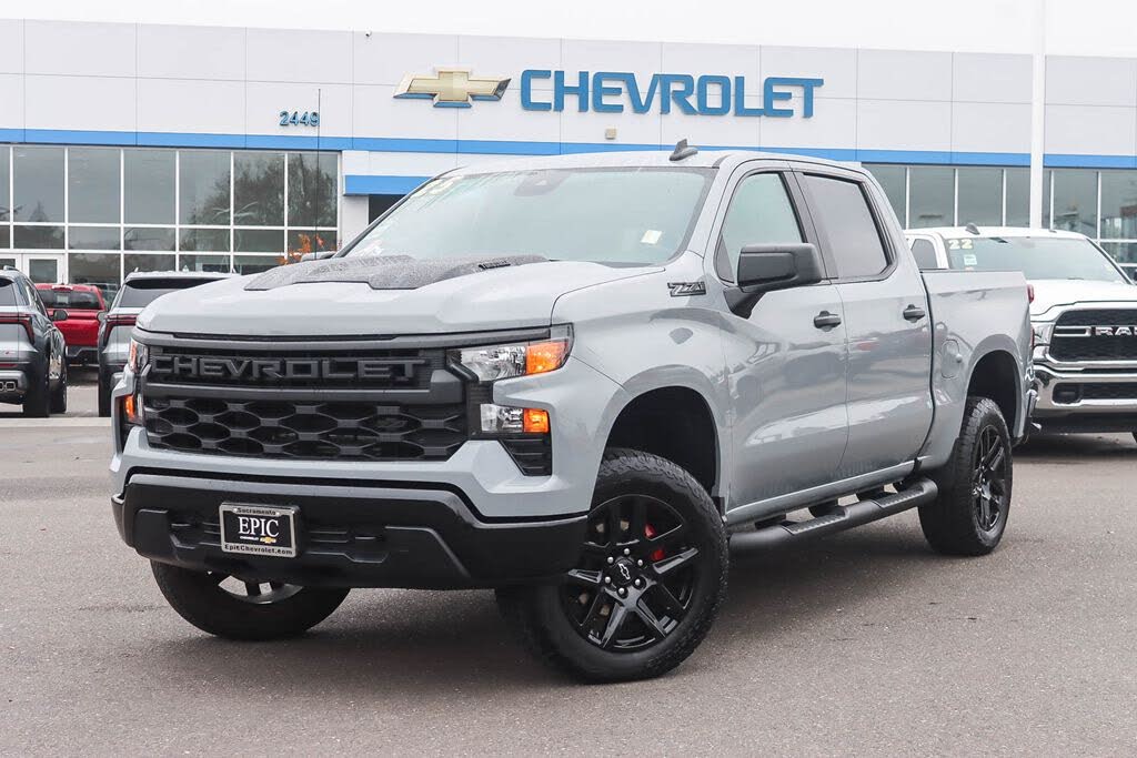 2025 Chevrolet Silverado 1500 Custom Trail Boss Crew Cab 4WD