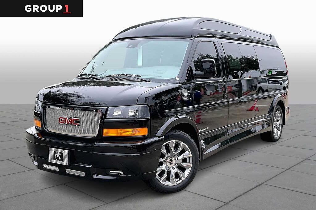 2025 GMC Savana Cargo 2500 RWD