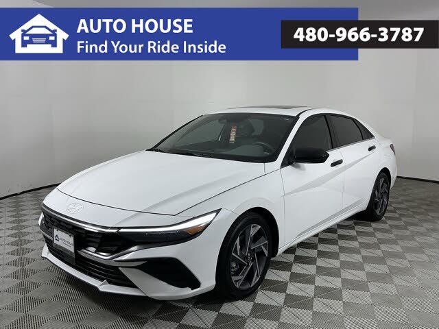 2025 Hyundai Elantra SEL Convenience FWD