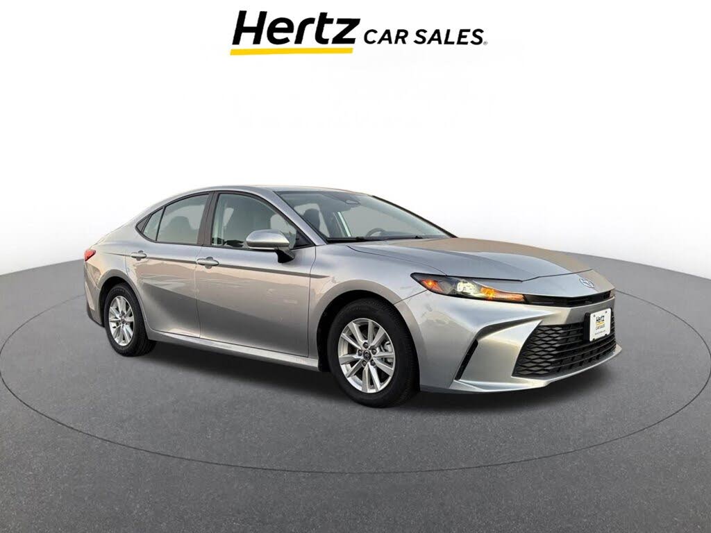 2025 Toyota Camry LE FWD