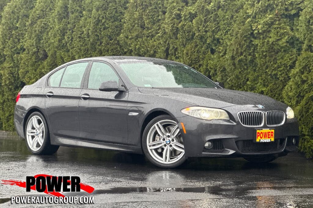 2013 BMW 5 Series 535i Sedan RWD