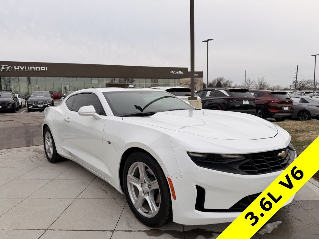 2019 Chevrolet Camaro 1LT Coupe RWD