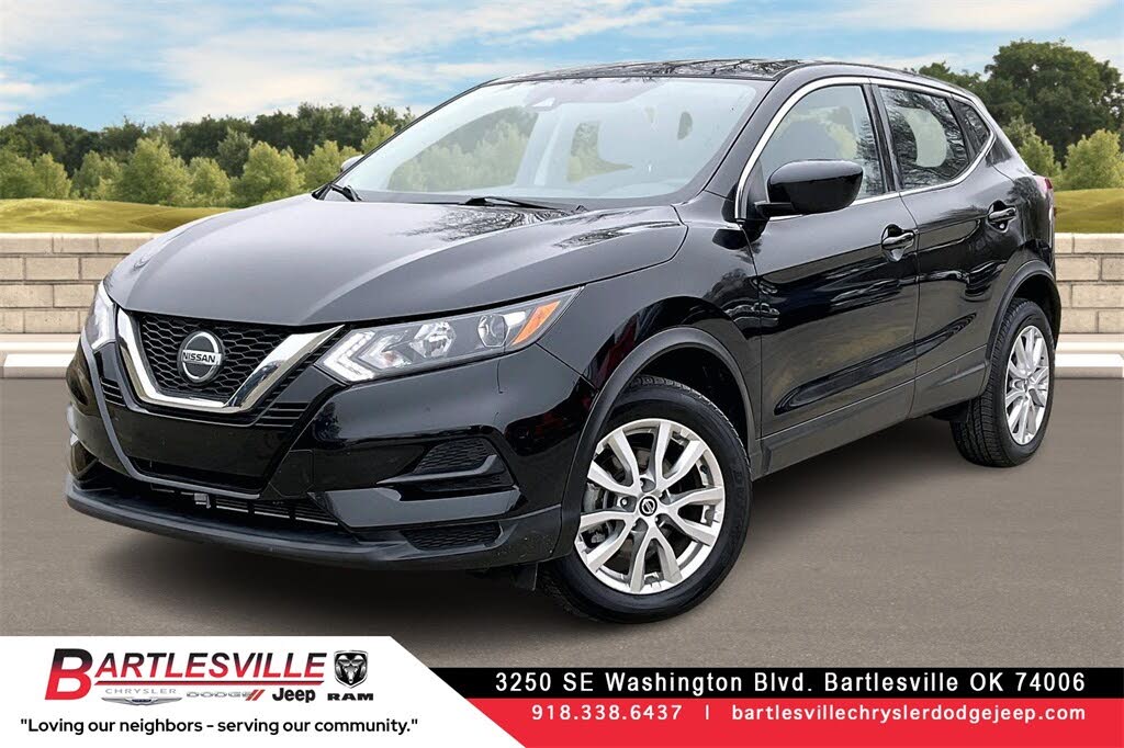 2021 Nissan Rogue Sport S FWD