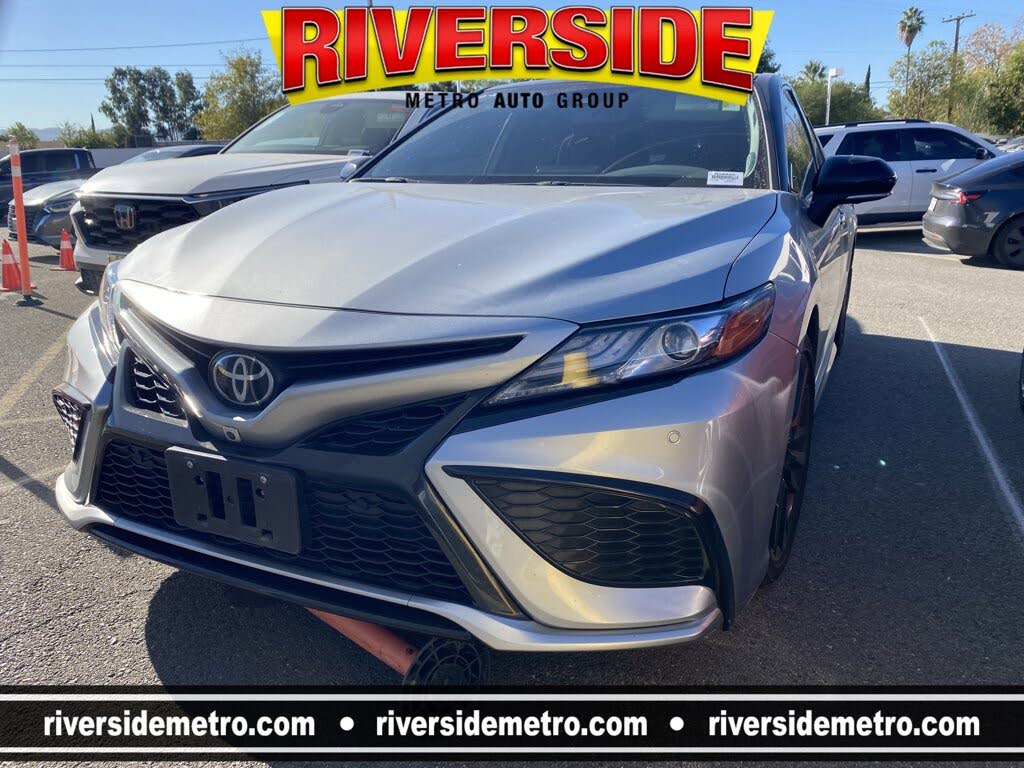 2023 Toyota Camry XSE V6 FWD