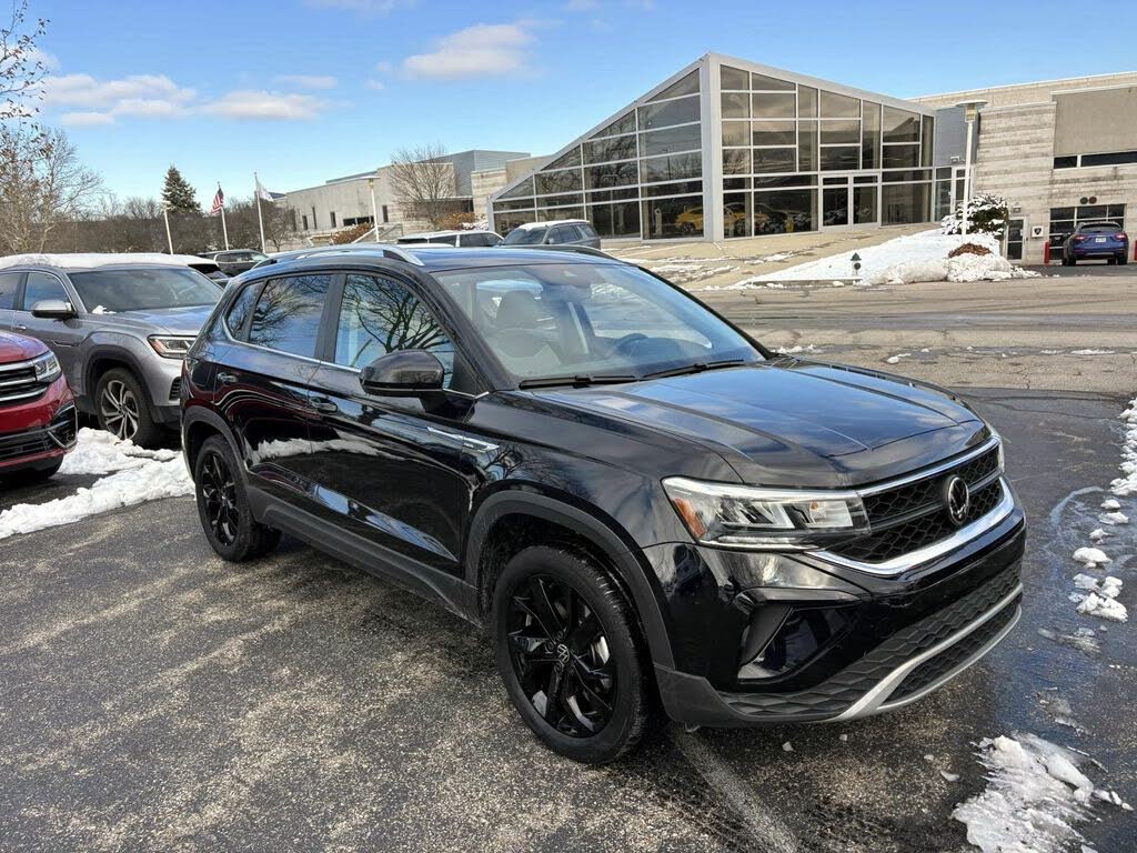 2023 Volkswagen Taos SE 4Motion