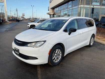 2024 Chrysler Grand Caravan SXT FWD