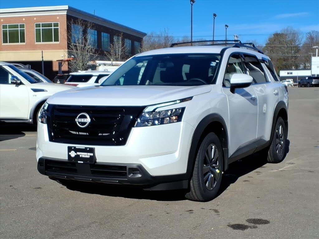 2025 Nissan Pathfinder SV 4WD