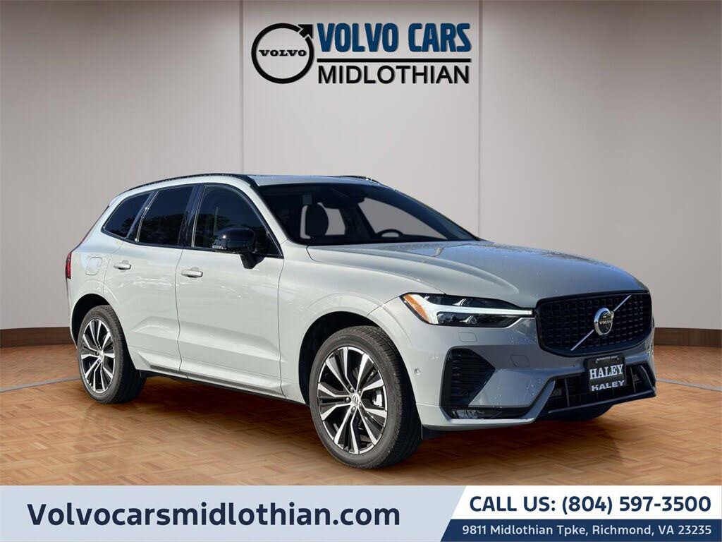 2025 Volvo XC60 B5 Plus Dark Theme AWD