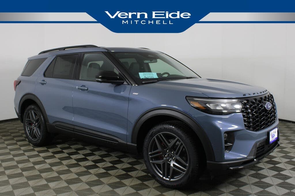 2026 Ford Explorer ST-Line AWD