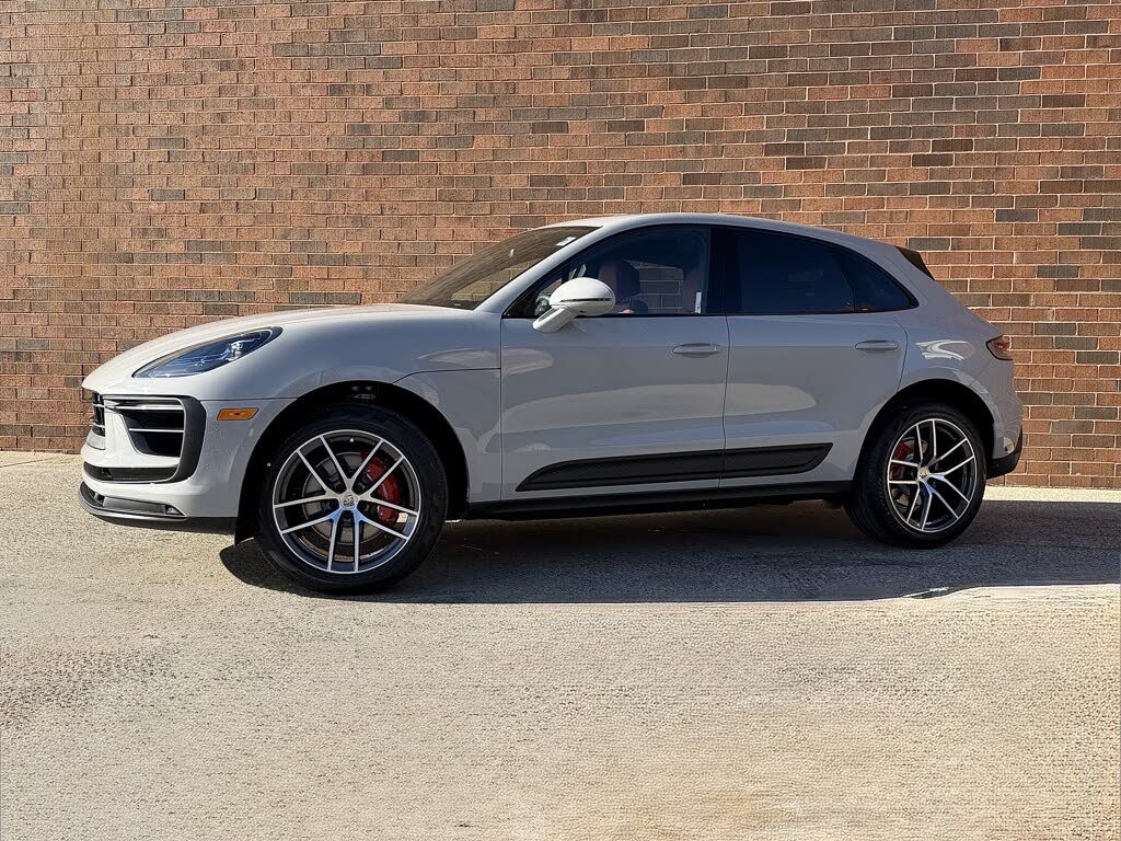 2026 Porsche Macan S AWD
