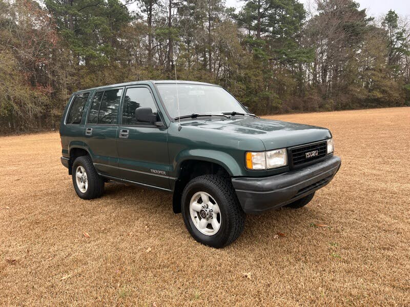 1995 Isuzu Trooper 4 Dr S 4WD SUV