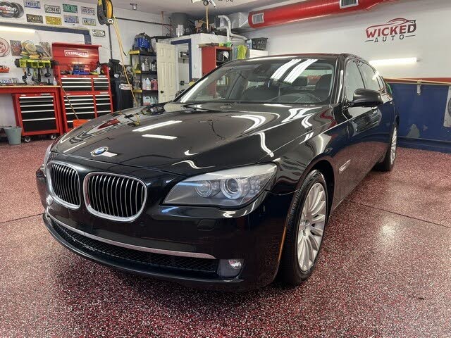 2009 BMW 7 Series 750Li RWD