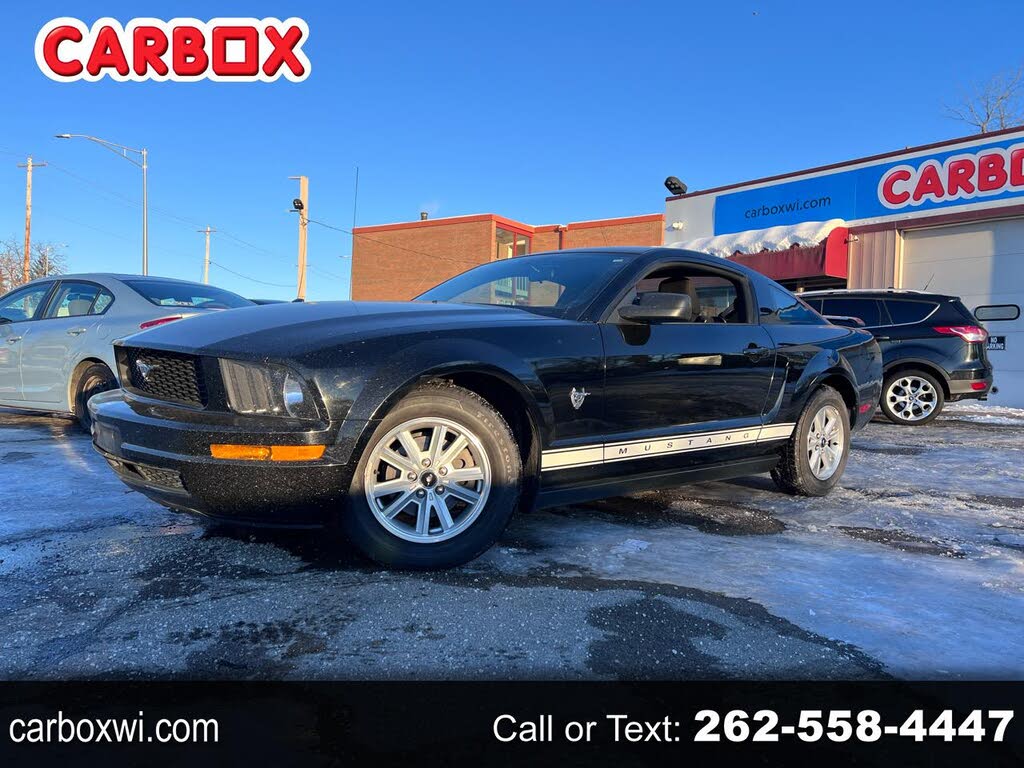 2009 Ford Mustang V6 Coupe RWD