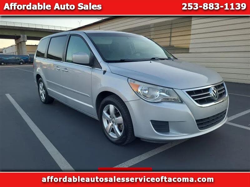 2009 Volkswagen Routan SE