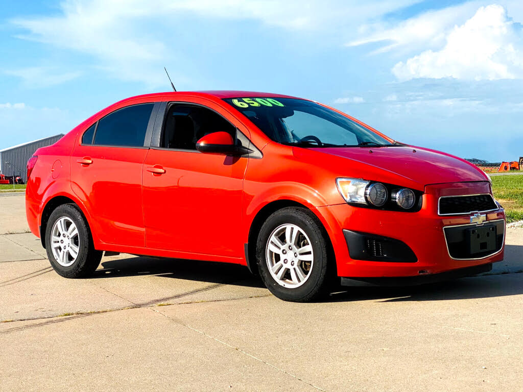 2012 Chevrolet Sonic 2LS Sedan FWD