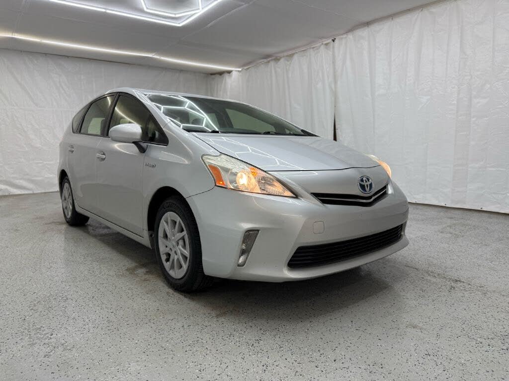 2012 Toyota Prius v Two FWD