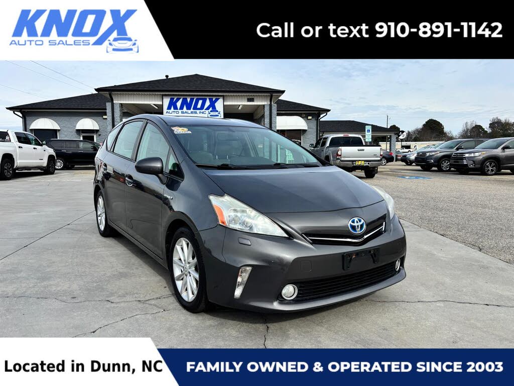 2012 Toyota Prius v Five FWD