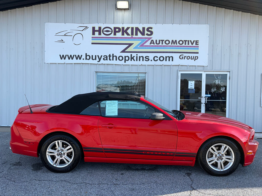2013 Ford Mustang V6 Convertible RWD