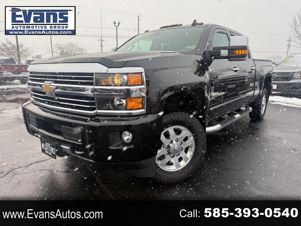 2015 Chevrolet Silverado 3500HD High Country Crew Cab 4WD