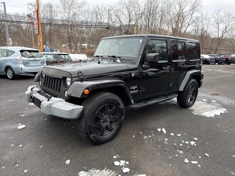 2016 Jeep Wrangler Unlimited Sahara 4WD