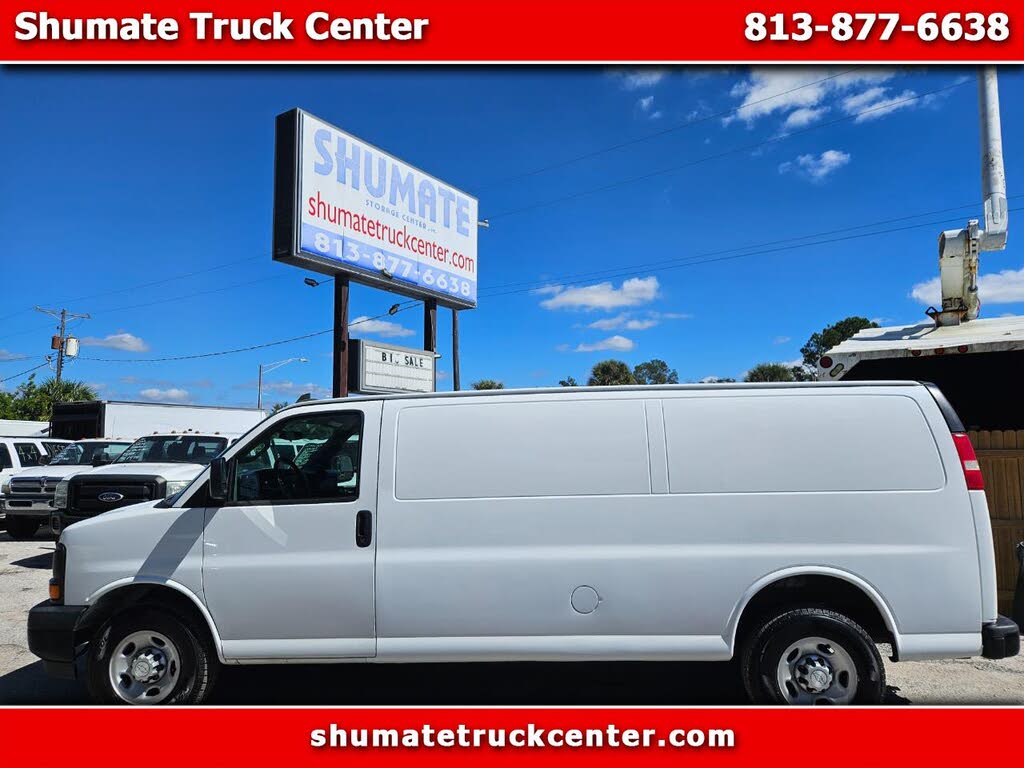 2017 Chevrolet Express Cargo 3500 Extended RWD