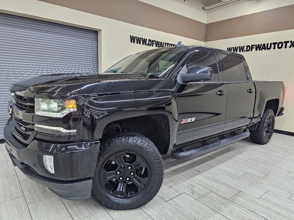 2017 Chevrolet Silverado 1500 LTZ Crew Cab 4WD