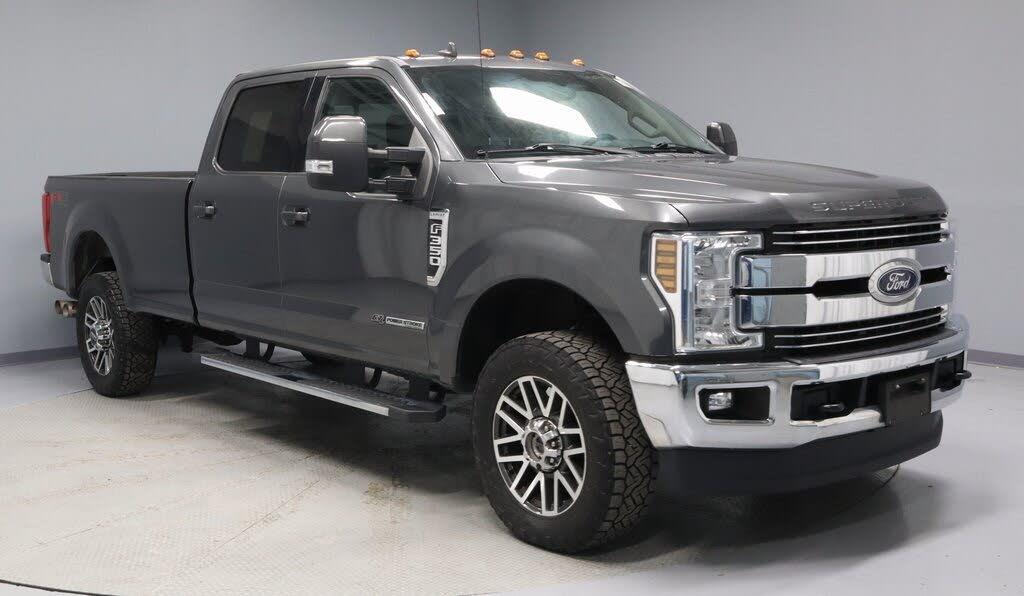 2019 Ford F-350 Super Duty Lariat Crew Cab 4WD