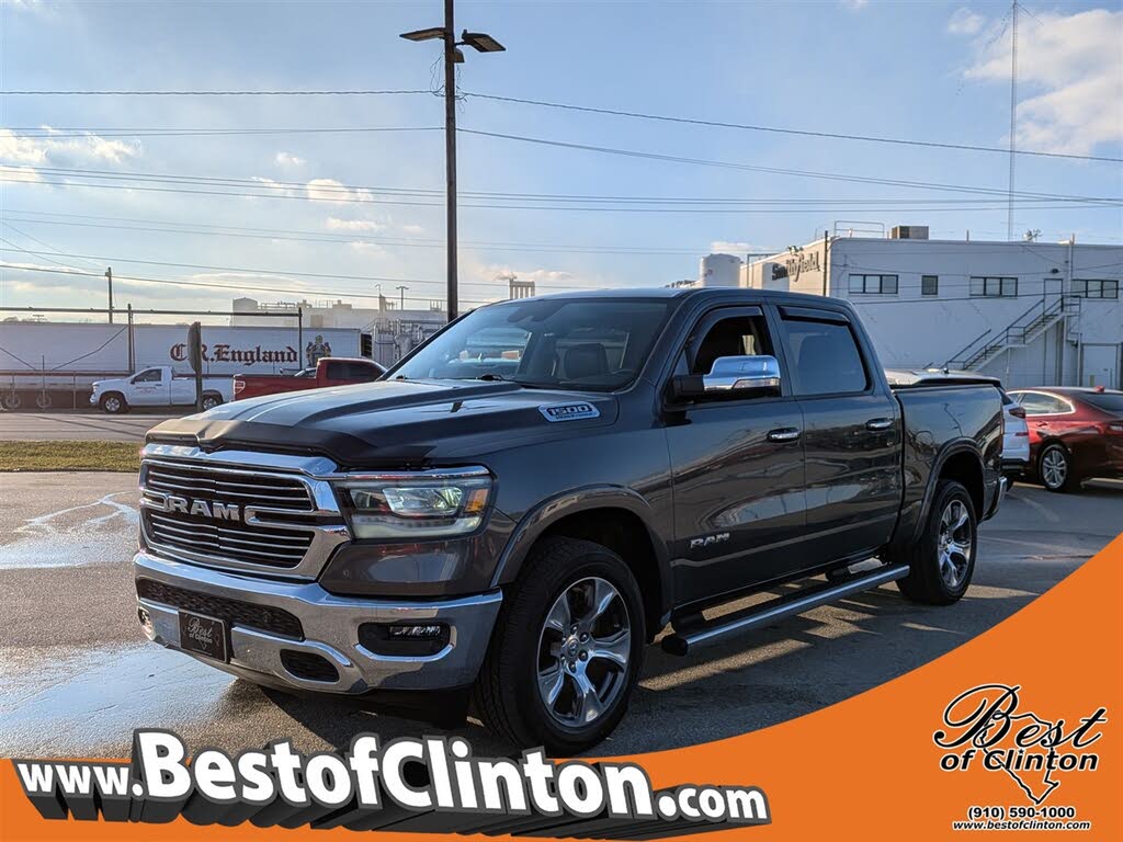 2022 RAM 1500 Laramie Crew Cab 4WD