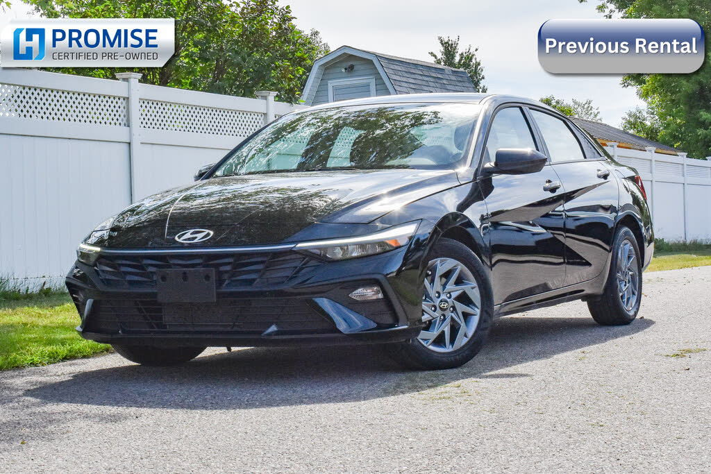 Hyundai Elantra Preferred FWD 2025
