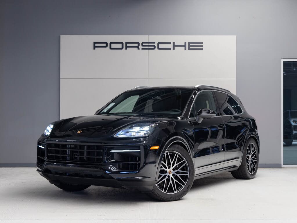 2025 Porsche Cayenne AWD
