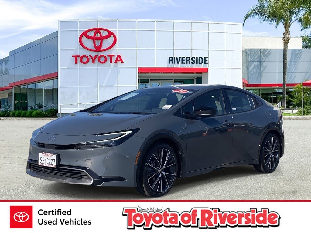 2025 Toyota Prius XLE FWD