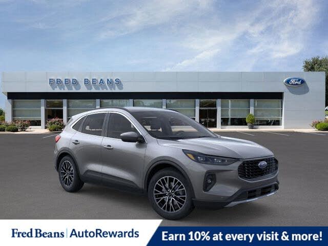 2026 Ford Escape Hybrid Plug-in FWD