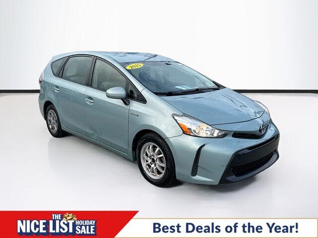 2015 Toyota Prius v Five FWD