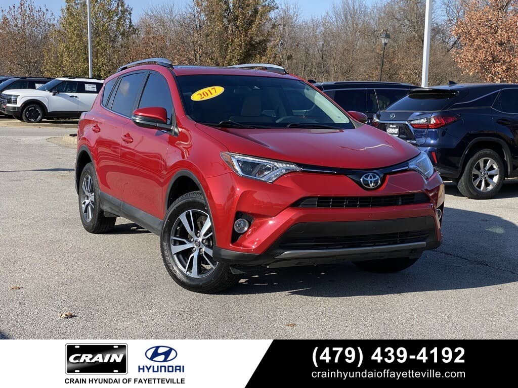 2017 Toyota RAV4 XLE