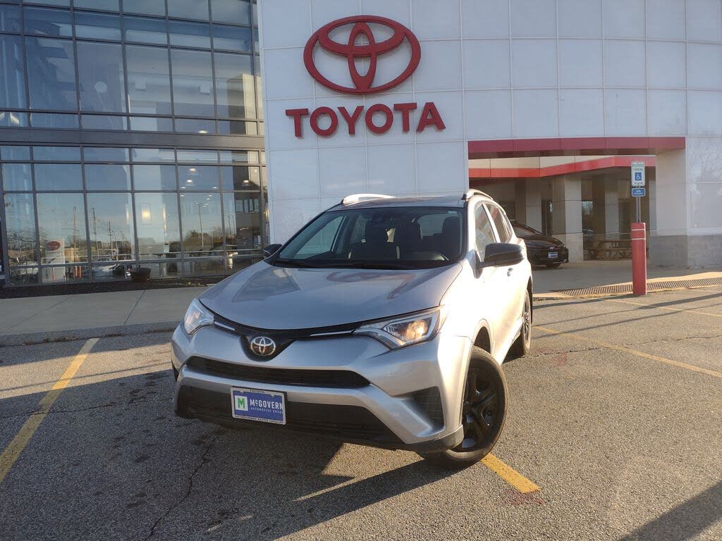 2018 Toyota RAV4 LE AWD