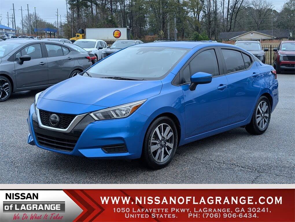 2020 Nissan Versa SV FWD