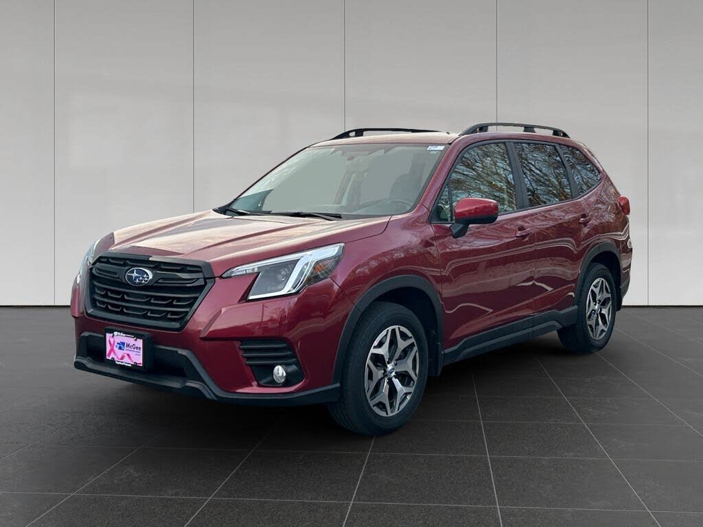 2023 Subaru Forester Premium Crossover AWD