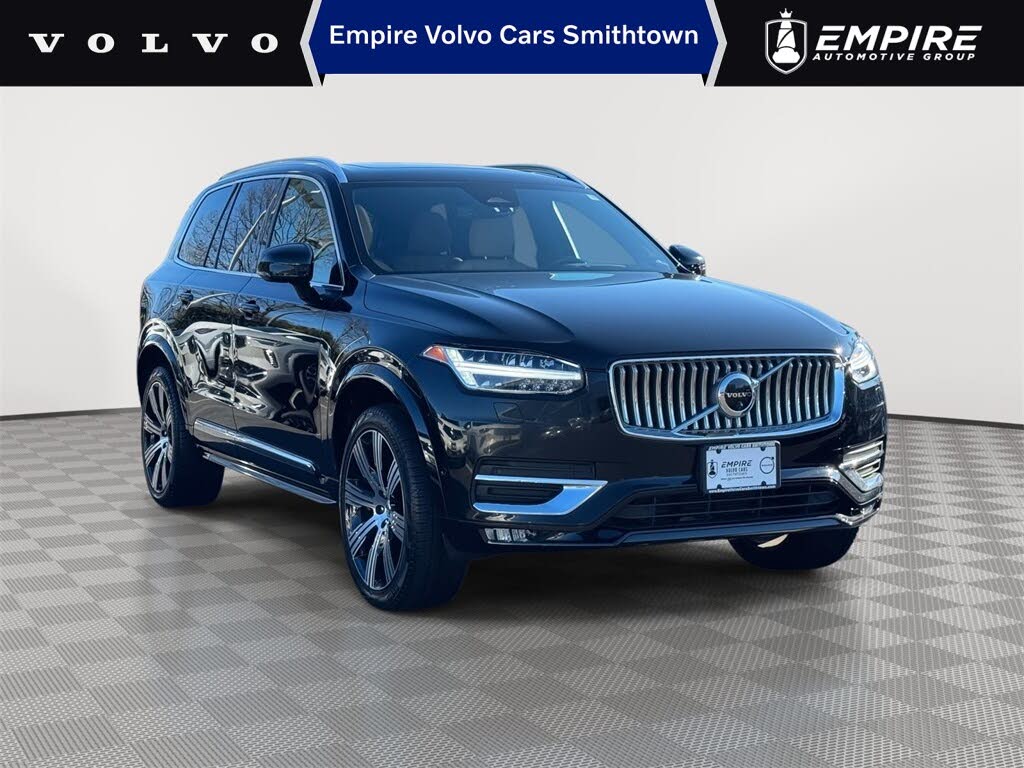 2023 Volvo XC90 B6 Ultimate Bright Theme 7-Passenger AWD