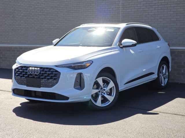 2025 Audi Q5 quattro Premium Plus 40 TFSI