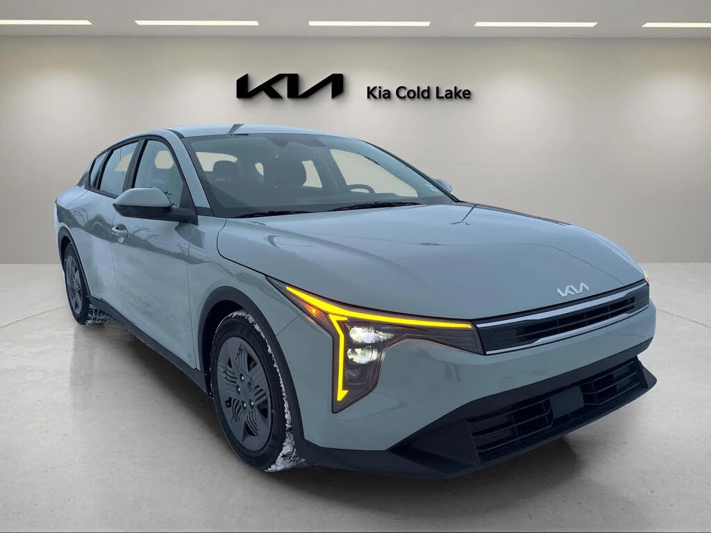 Kia K4 LX FWD 2025