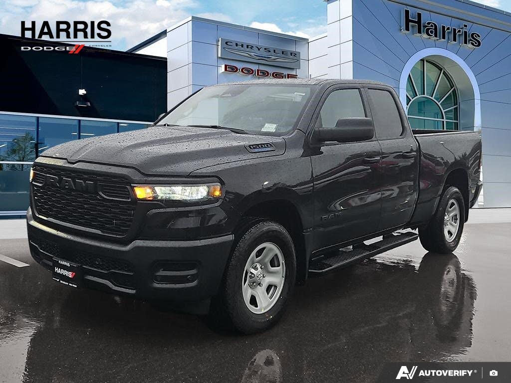 RAM 1500 Tradesman Quad Cab 4WD 2025