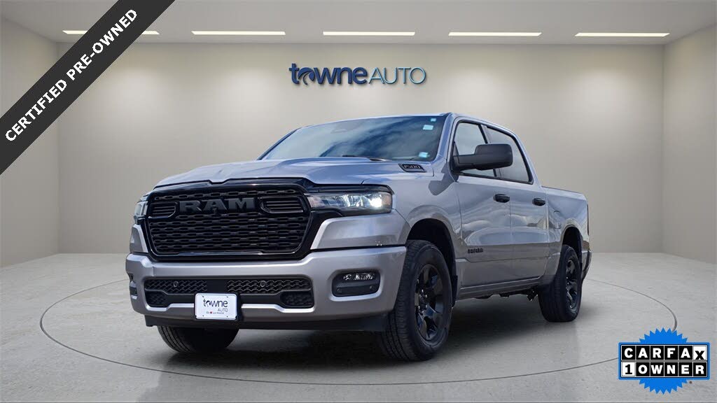 2025 RAM 1500 Tradesman Crew Cab 4WD